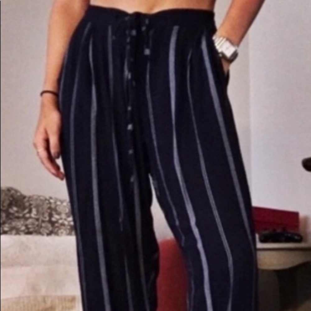 Rails navy striped pants. Great condition.